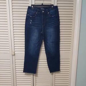 Time and Tru Cropped Jeans Denim Distressed Size 12 NWOT